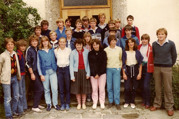 1983_4b_2